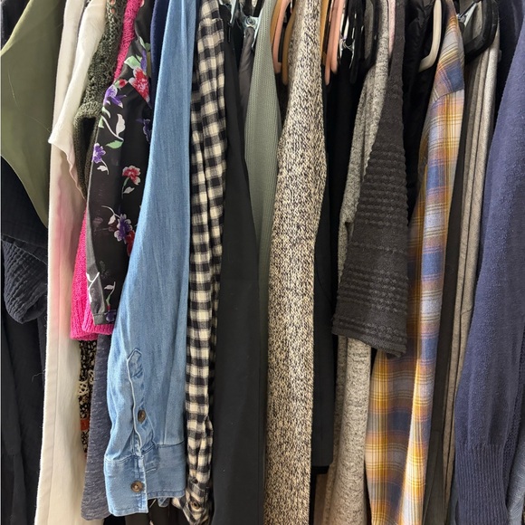 Unlisted $8 - Picture 1 of 1